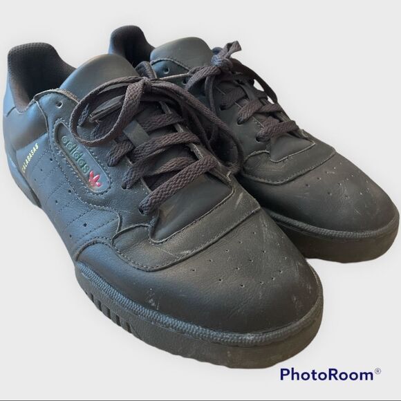 ⚡️ Adidas Yeezy Powerphase “Calabasas” in Core Black Sneakers Athletic Shoes ⚡️ - Picture 1 of 16